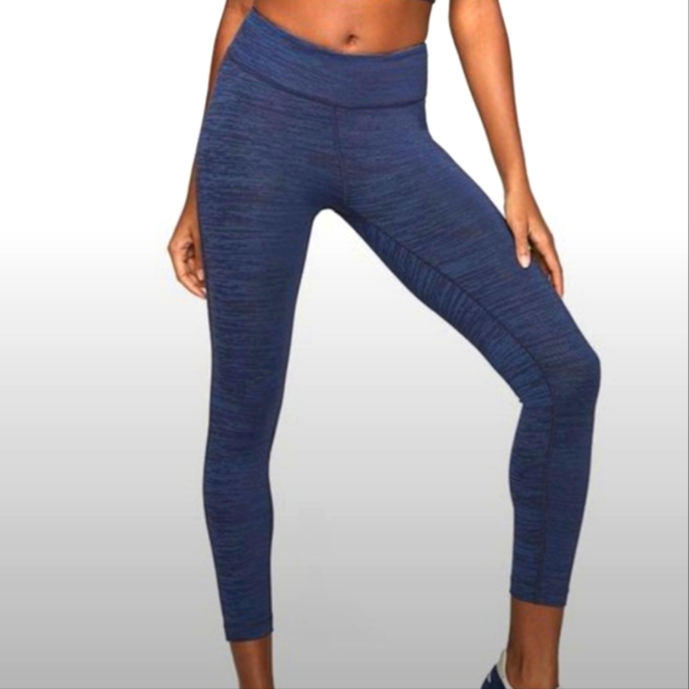 Outdoor Voices Techsweat blue 7/8 crop leg…